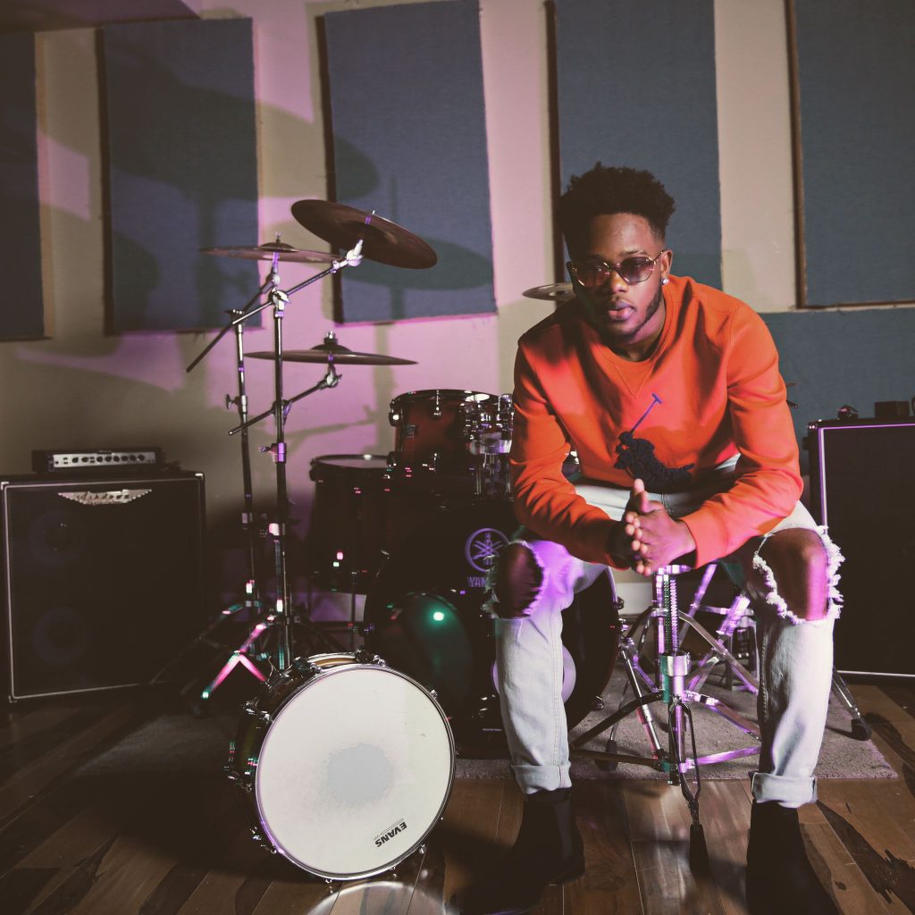 Batè T-VICE la Leovins Mathurin Yon Jèn ki Trè Pwomèt